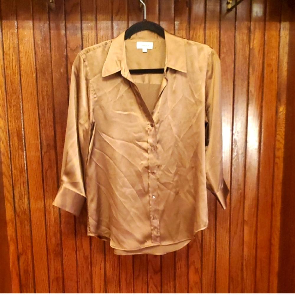 L'AGENCE 100% SILK SIZE SMALL/PETITE Gold Blouse